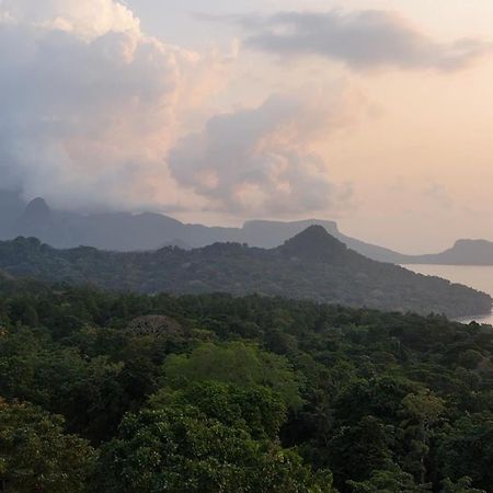 World'S View Wild Camping Salaszoi, Principe Island Santo António Exterior foto
