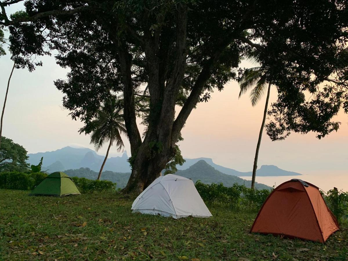 World'S View Wild Camping Salaszoi, Principe Island Hotel Santo António Exterior foto